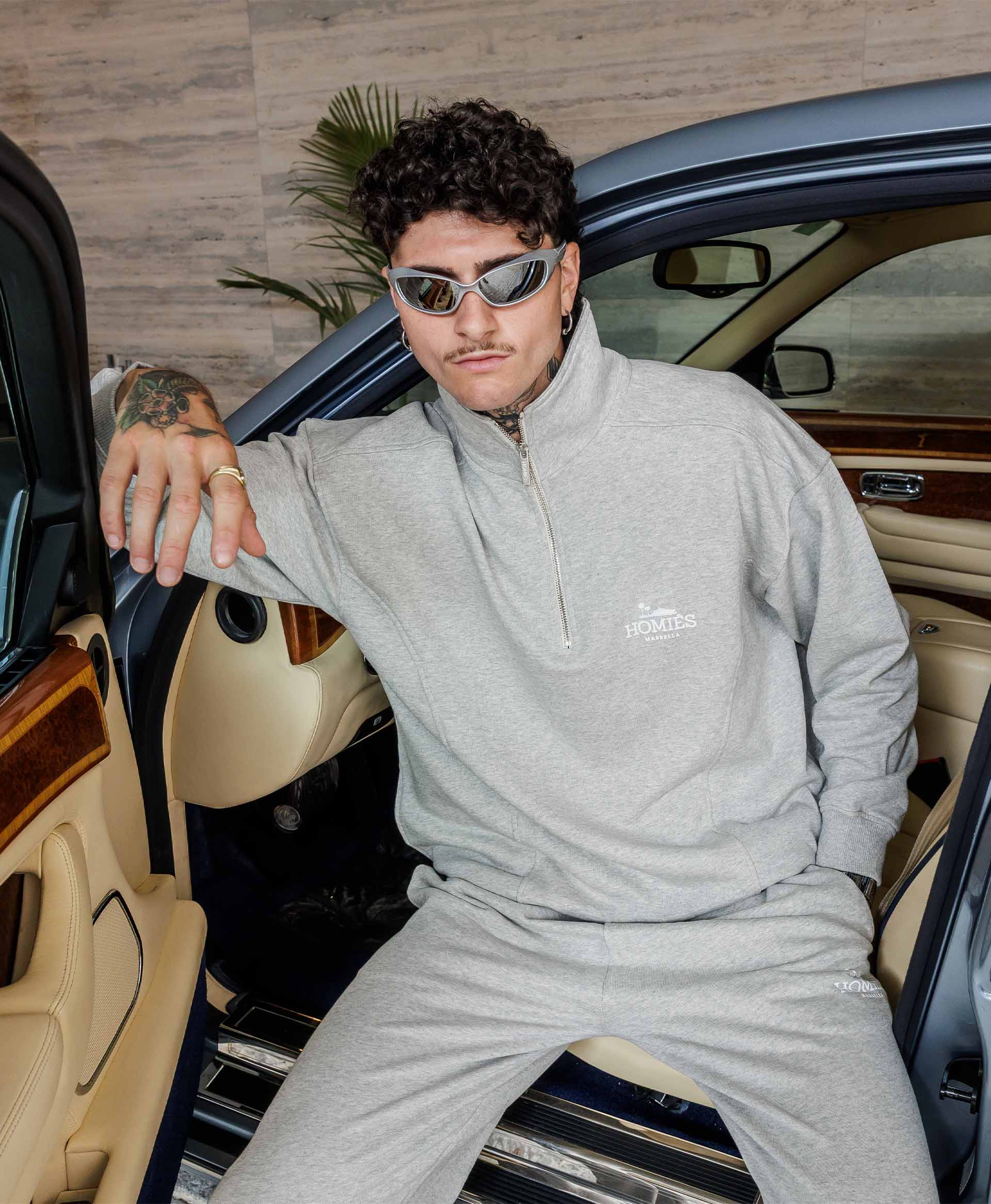 Rhinestone Logo Half Zip Sweat 新品未使用 CLASSIC HALF ZIPPER MELANGE – HOMIESMARBELLA