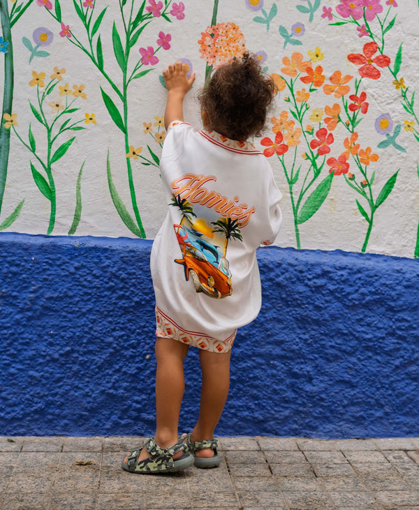 EL ARTE DE VIVIR KIDS SHIRT