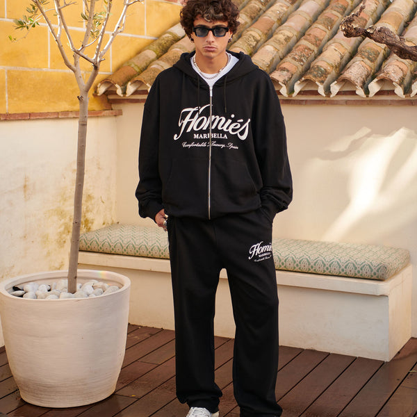 ESSENTIALSETBLACKMEN_d1e8f9a3-