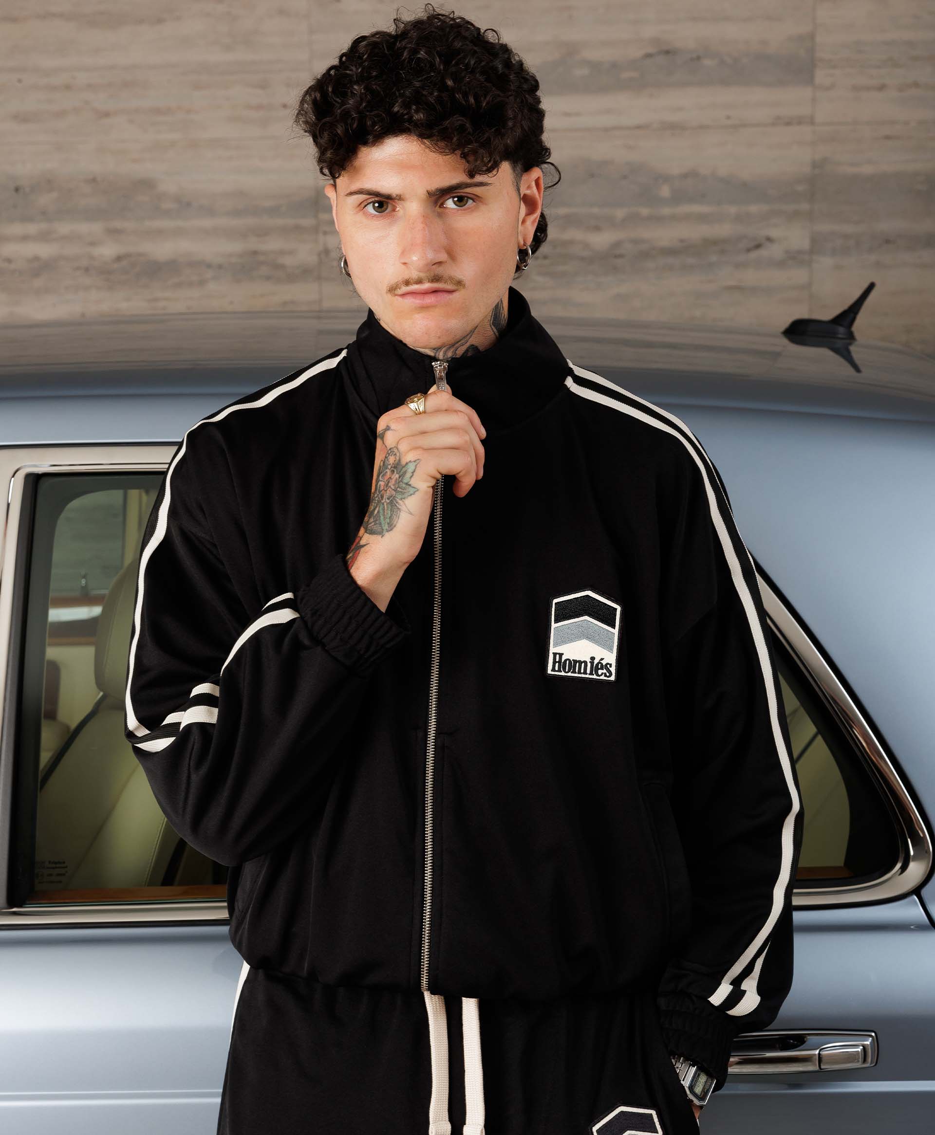 ナイロンジャケット homies wonderland track jacket BLACK RACING TRACK JACKET BLACK – HOMIESMARBELLA